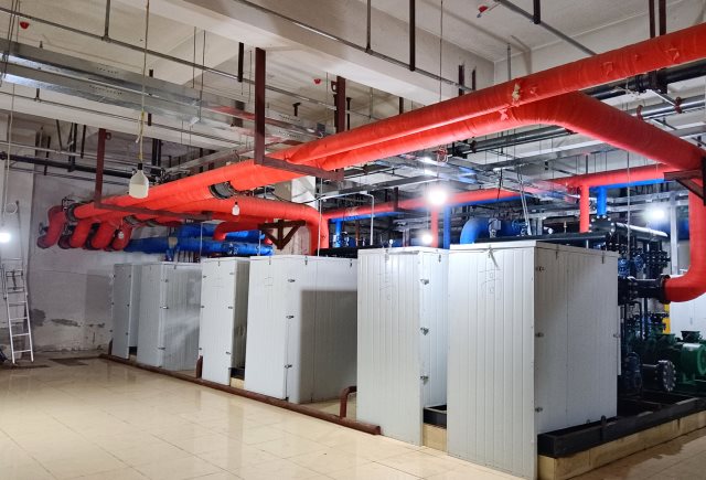 C . 黑龍江哈爾濱華能集中供熱 C . 黑龍江哈爾濱華能集中供熱