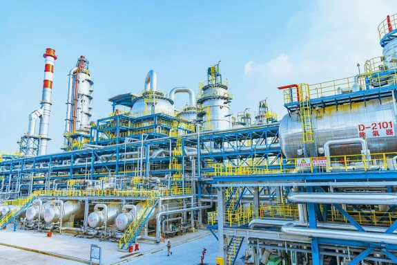 打造世界級高科技一體化綠色石化基地——鎮(zhèn)海煉化 打造世界級高科技一體化綠色石化基地——鎮(zhèn)海煉化